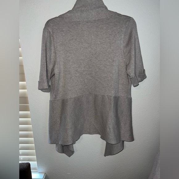 🧡10 for $20🧡89th & Madison Tan colored Short Sleeve Sweater| size XL - Picture 6 of 11